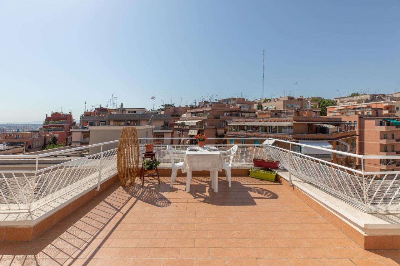 Iflat Shiny Penthouse In Balduina Roma Exterior foto